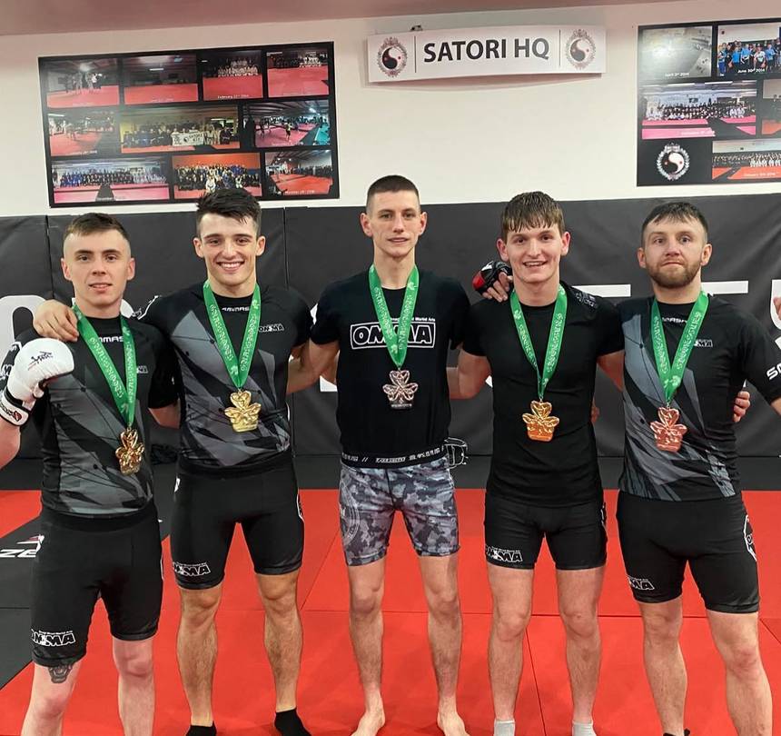 OMMA fighters with medals